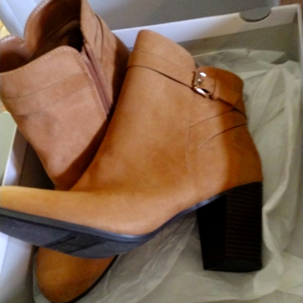 Shoes/ankle boots
